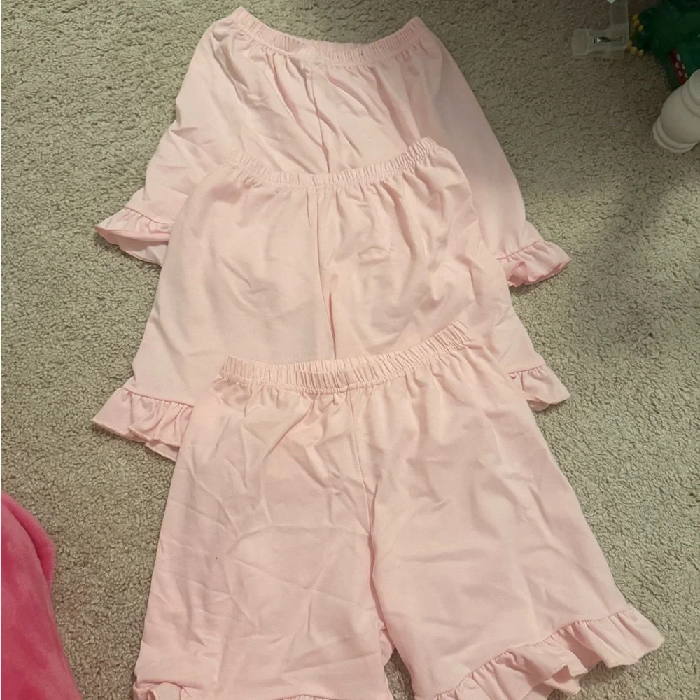 Colorful Ruffled Shorts Set - Picture 2 of 5